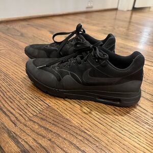 Women’s Nike Air Black Sneakers